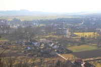 Pohled z vrcholu Hradiska na městys Svitávku