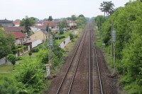 Malackami prochází hlavní železniční trať Bratislava - Kúty