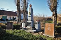 Bývalý památník padlých rudoarmějců, který zde stál do roku 2018 - podzim 2017