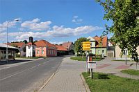 Blanenská ulice - hlavní ulice obce