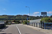 Most nad autostrádou s příjezedem od Lelekovic
