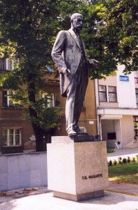 Hodonín - pomník T.G. Masaryka - 2008
