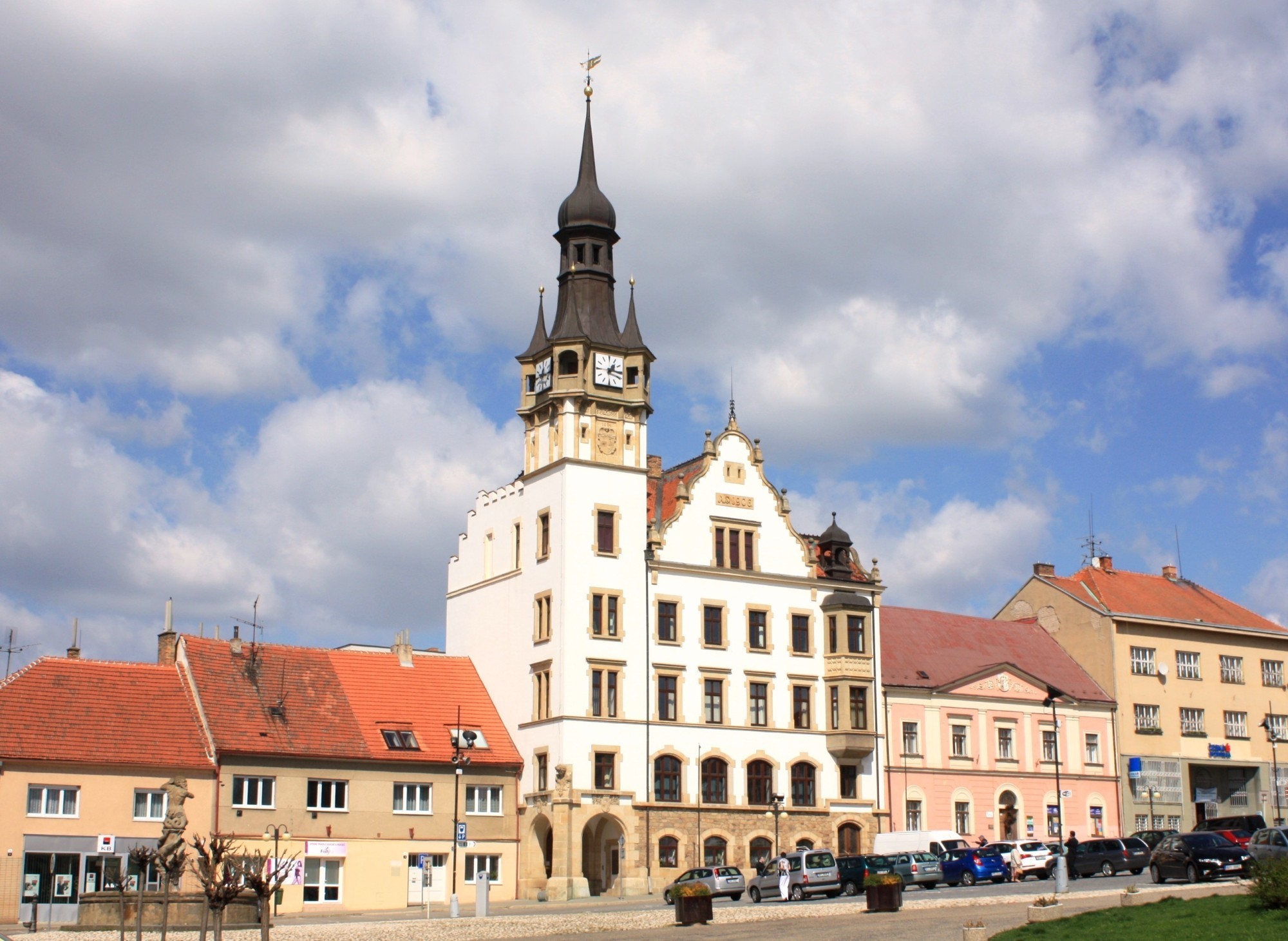 Hustopeče - Radnice - Radnice | Turistika.cz