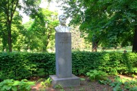 Park Lužánky - památník Josefa Merhauta