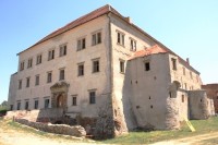 Dolní Kounice - hrad a zámek