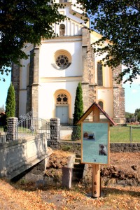 Krouna - evangelický kostel, vstupní část