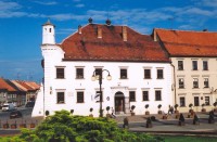 Slavkov u Brna - renesanční radnice