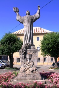 Ledeč nad Sázavou - socha Mistra Jana Husa