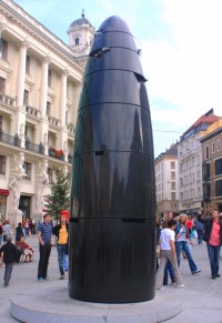 Brno - moderní hodiny na náměstí Svobody