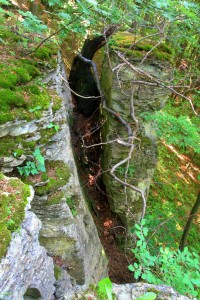 Boční skalní věžička ve skalním masívu