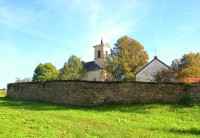 Knapovec - areál kostela, hřbitova a kaple
