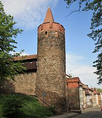 Paczków - hradby, bašty a věže města