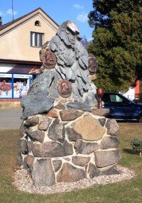 Dlouhá Třebová - pomník svobody
