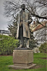 Brno - socha Jiřího Mahena