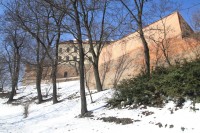 Mohutné hradby hradu Špilberka
