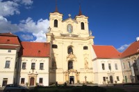 Rajhradský klášter - kostel sv. Petra a Pavla