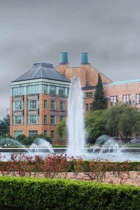 jedna z budov University v Seattlu