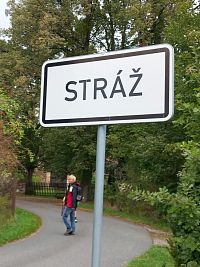 Ves Stráž