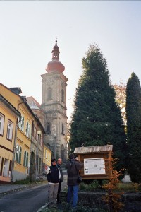 NS Šibeniční vrch, Výchozí místo - Bečovské náměstí