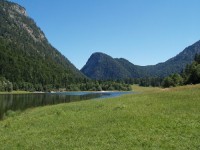 Střední jezero se jmenuje - Mitersee, jak jinak.