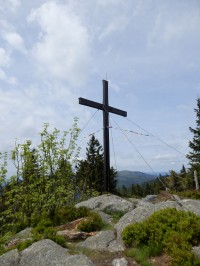 vrcholový kříž na rakouské straně Smrčiny