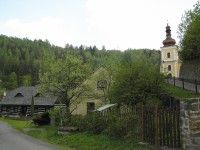 ve vesnici Svojanov