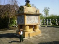 Olšanské hřbitovy - židovský hřbitov a vojenské hřbitovy