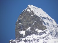 detail vrcholu Matterhornu.