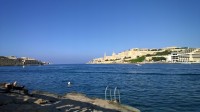 Pláž naproti Valletty.