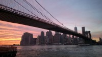 Brooklynský most při západu slunce.