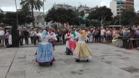 Místní folklor na náměstí v Las Palmas.