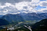 Bow Valley z Loder Peaku.