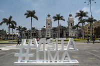Plaza Mayor a katedrála v Limě.