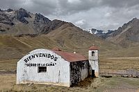 Kostel Señor de Caña na La Raya.