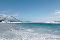 Jezero Torneträsk v NP Abisko.