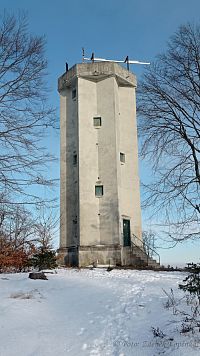 Zeměměřičská věž - bývalá rozhledna.