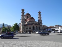 Albánské město Korcë.