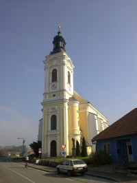 Kostel v Čejkovicích.
