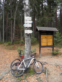 Na kole kolem Schwarzenberského kanálu.