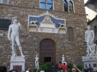 Socha Davida ve Florencii.