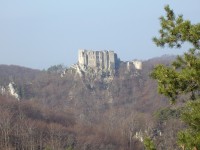 Hrad Uhrovec 591m.n.m z Kamenných Zrubísk(neznačená hrebeňová odnož Rokoša)