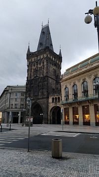 Prašná brána v Praze