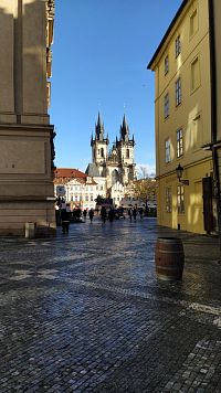 Týnský chrám u Staroměstského náměstí v Praze