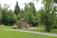 Dětské hřiště v městském parku