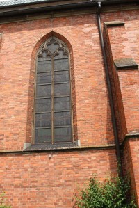 Okno kostela sv. Mikuláše