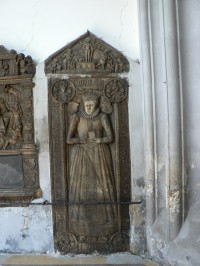 Cheb, náhrobní deska v kostele sv. Mikuláše