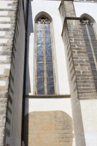 Sobotka, okno kostela sv. Máří Magdaleny
