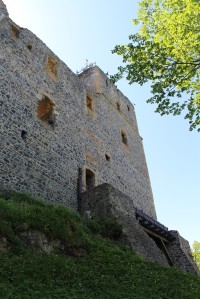 Radyně, severní stěna hradu