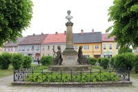 Česká Skalice, pomník Boženy Němcové