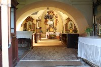 Vnitřek kostela Narození Panny Marie